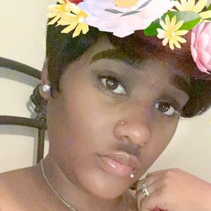 Meet your Posher, Nhyin